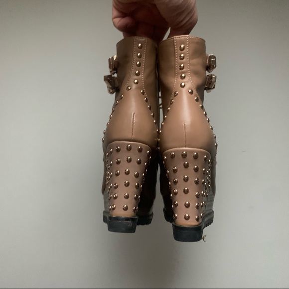 Wonder Woman Pandemic Edition Studded Wedge Heels - Picture 4 of 14
